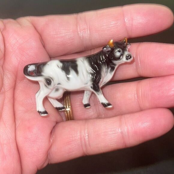 Vintage Bone China 2 Black and White cows - Picture 4 of 5